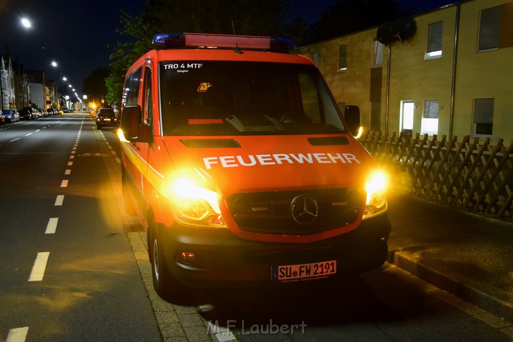 Grossfeuer Einfamilienhaus Siegburg Muehlengrabenstr P0665.JPG - Miklos Laubert